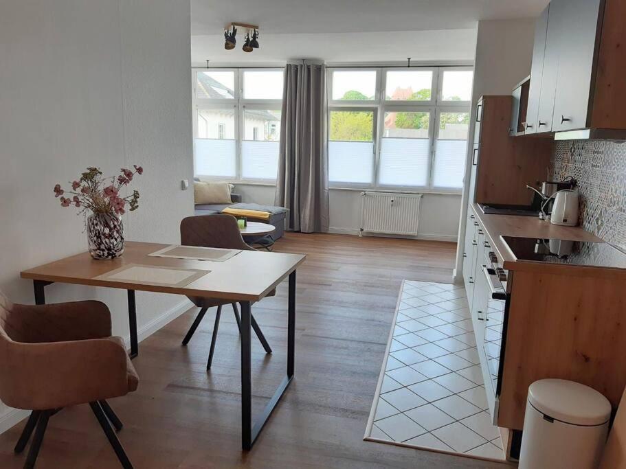 Helle, Offene Whg Im Zentrum Vom Ostseebad Goehren Goehren  Zewnętrze zdjęcie